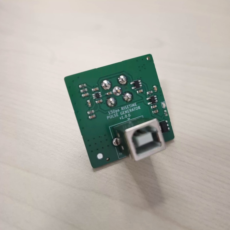 Fast Edge Pulse Generator 150p - Musical Instrument Vector recension och pris